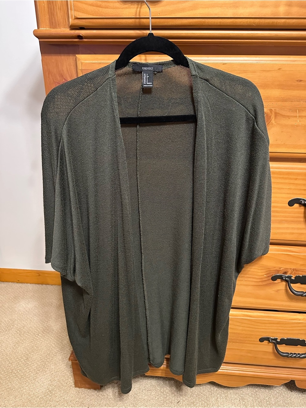Forever 21 women’s Open-Front Short-Sleeve Cardigan - Olive
